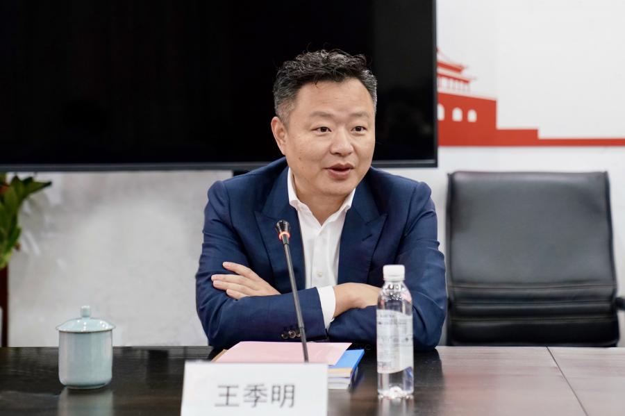 东方领导 1500.jpg