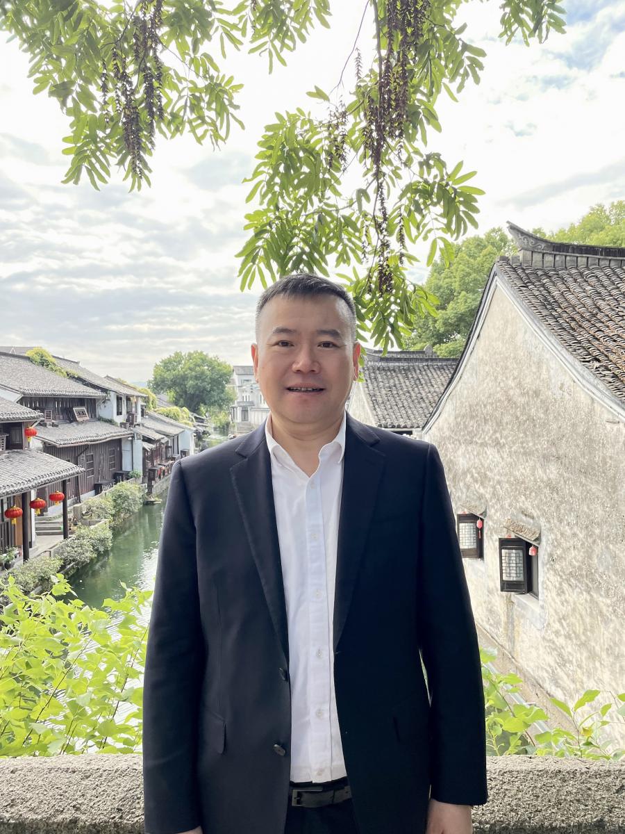 陈宏1500.jpg